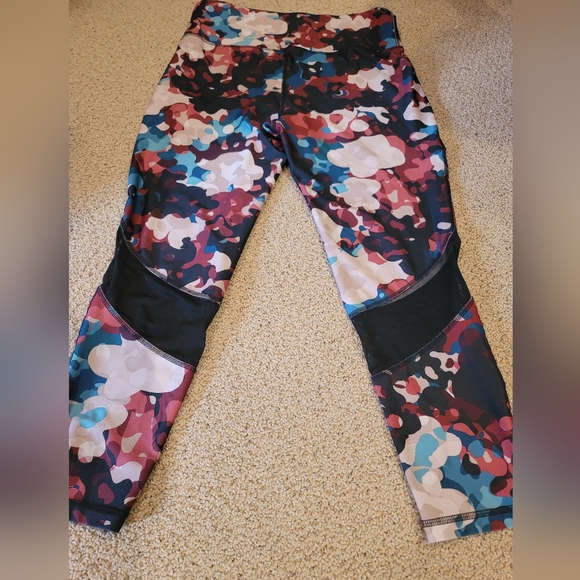 XERSION Workout pants - Women's size L - Picture 3 of 7